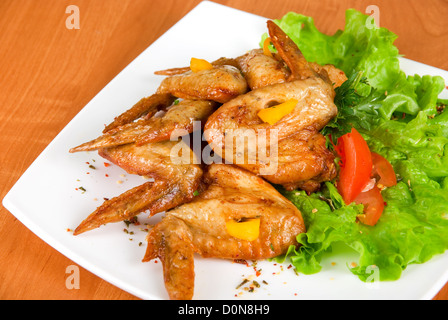 gebratene Hähnchenflügel Stockfoto
