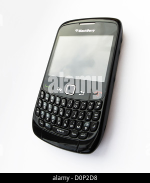 Ausschnitt eines schwarz Blackberry Curve kühne Tastatur Minitastatur smart phone isoliert auf weißem Hintergrund Stockfoto