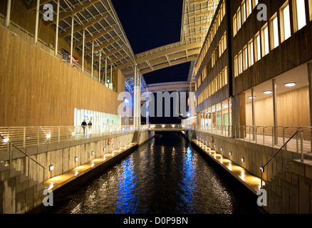 Das Astrup Fearnley Museum in Oslo zeigt zeitgenössische Kunst. Stockfoto