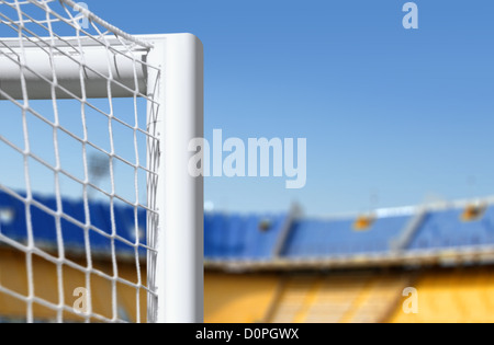 white goalkeeper gate on big empty stadium Stockfoto