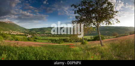 die Valnerina nr Campi, Nationalpark Monti Sibillini, Umbrien, Italien Stockfoto