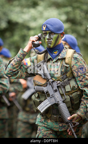 Quito, ECUADOR - 24.Mai: nationale Millitary parade Stockfoto