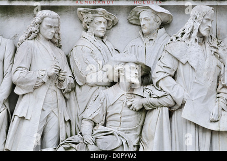 London, England, Vereinigtes Königreich. Albert Memorial in Kensington Gardens (1872) Fries des Parnass. Maler Stockfoto