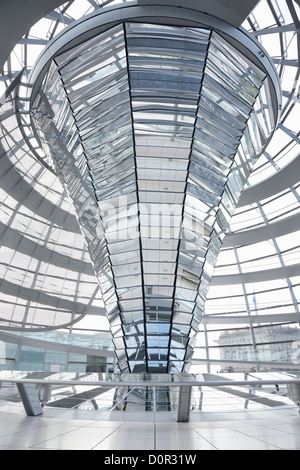 Reichstagskuppel, Berliner Moderne Architektur des Regierungsgebäudes Stockfoto