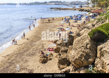 Strand-Szene-Paphos-Zypern Stockfoto