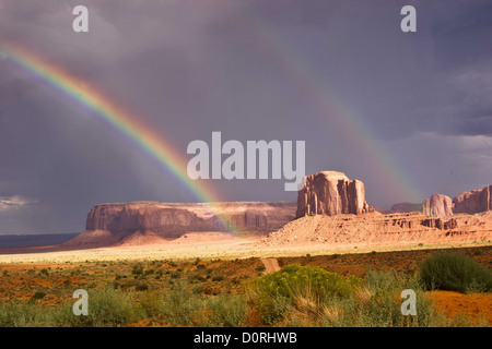 Ende des Regenbogens in Navajo Land Stockfoto