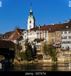 Aare, Altstadt, Fluss, Häuser, Wohnungen, Kanton Solothurn, Kirchturm, Olten, Schweiz, Stadt, Stadt, Stockfoto