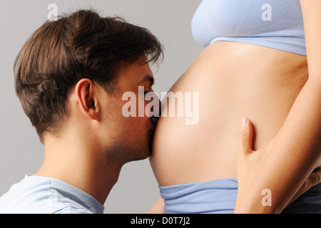 Schwangere paar Stockfoto