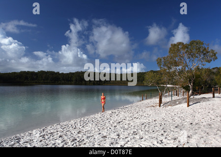 Lake McKenzie, See, Morgen, Wasser, Strand, Küste, weiß, Sand, Türkis, glasklar, Erholung, Tourismus, Ökotourismus, sand isl Lake McKenzie, See, Morgen, Wasser, Strand, Küste, weiß, Sand, Türkis, glasklar, Erholung, Tourismus, Ökotourismus, sand isl