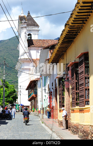 Colonial, Stadt, Kopfsteinpflaster, Straße, Santa Fe de Antioquia, Kolumbien, Südamerika Stockfoto