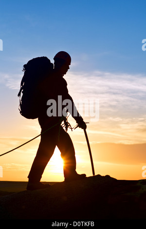 Die sawsjatyj Wandern auf Berggipfel auf Rückzug Stockfoto