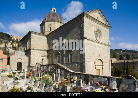 Europa, Italien, Toskana, Cortona, Madonna del Calcinaio Kirche Santa Maria Delle Grazie al Calcinaio Kirche, Kirchhof Stockfoto