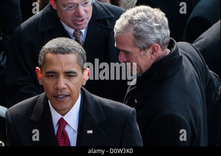 Die Amtseinführung von Präsident Barack Obama, 20. Januar 2009. Er wird gemeinsam mit ehemaligen Präsidenten George W. Bush. Stockfoto