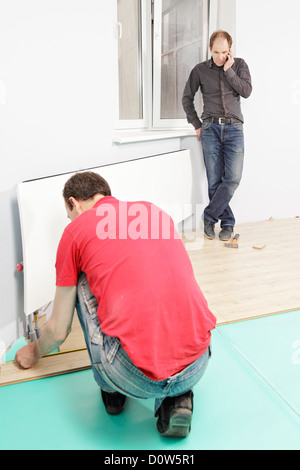 Männer bei der Arbeit Stockfoto