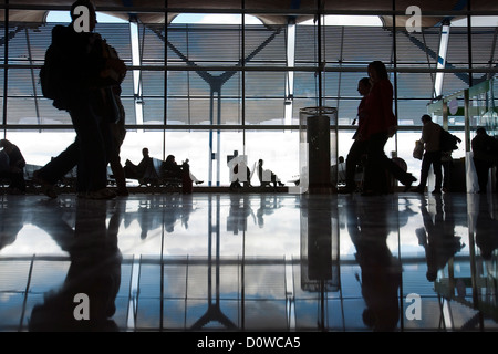 Madrid, Spanien, Terminal 4 am Flughafen Madrid-Barajas Stockfoto