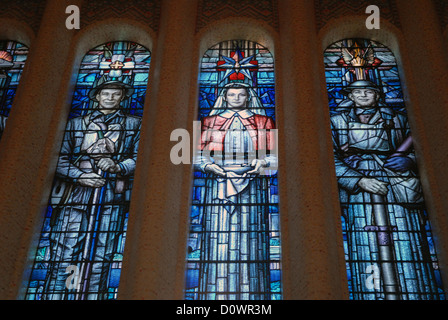 Glasfenster, National War Memorial in Canberra, Australian Capital Territory, Australien. Stockfoto