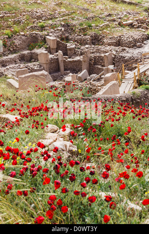 Archäologische Seite von Göbekli Tepe, den ältesten bekannten menschengemachten religiöse Struktur. Sanliurfa, Südosten der Türkei Stockfoto