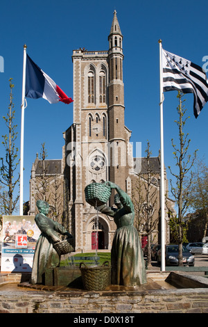 Église St Méen, Les Laveuses d'Huitres, Austernwascher Cancale, Bretagne, Frankreich Stockfoto