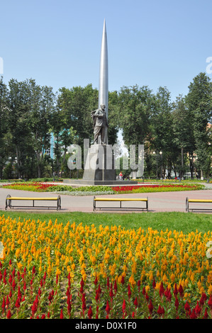 Denkmal für K. Tsiolkovskiy in Kaluga, Russland Stockfoto