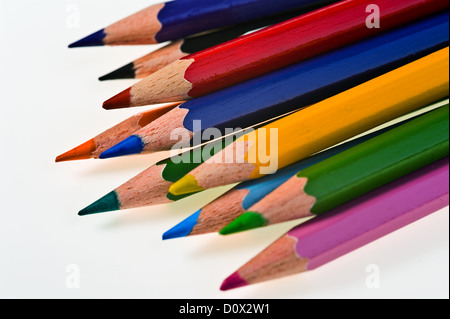 Nahaufnahme von farbigen Bleistift Punkte. Stockfoto