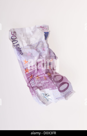 Berlin, Deutschland, zerknitterten 500-Euro-note Stockfoto