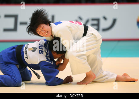 Haruna Asami (JPN), 30. November 2012 - Judo: Grand-Slam-Tokio 2012, Frauen 48 kg Klasse Finale im Yoyogi 1. Gymnasium, Tokio, Japan.  (Foto von Daiju Kitamura/AFLO SPORT) [1045] Stockfoto