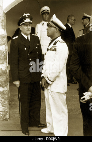 Graf, Galeazzo Ciano, italienischer Außenminister, Besuch, Berghof, Dolmetscher, Paul Schmidt, Berchtesgaden, Deutschland, 1939, Wo Stockfoto