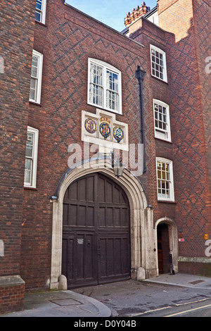 City of London Chancery Lane der 16. Jahrhundert Gate House of Lincoln Inn Stockfoto