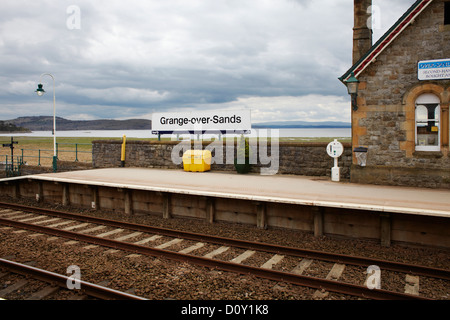 Grange über Sands Railway Station Zeichen, Cumbria Stockfoto