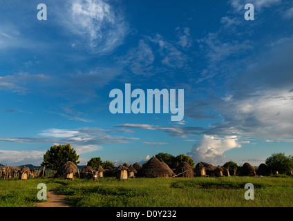 Karo-Stamm Hütten In Korcho Dorf, Omo-Tal, Äthiopien Stockfoto