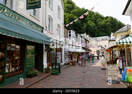 Geschäfte in Lynmouth, Devon, England Stockfoto