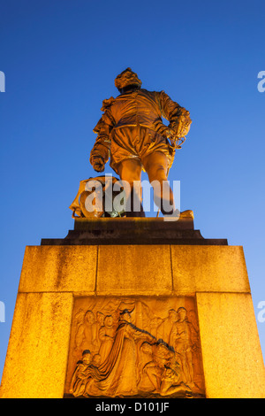 England, Devon, Tavistock, Statue von Sir Francis Drake Stockfoto