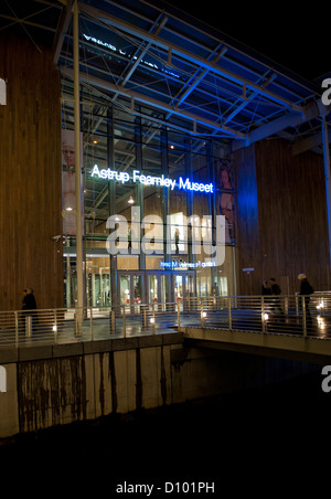 Das Astrup Fearnley Museet gebaut von Renzo Piano auf Tjuvholmen Insel in Oslos Waterfront präsentiert zeitgenössische Kunst. Stockfoto