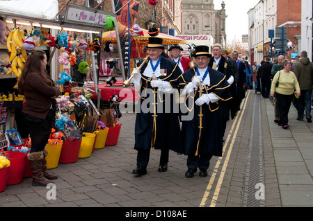 Warwick Mop fair, offizielle Eröffnung Prozession Stockfoto