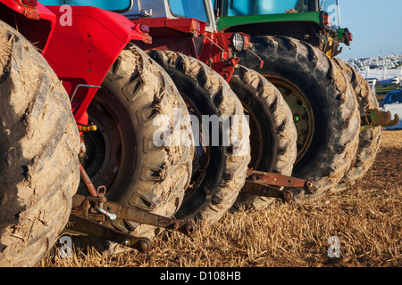 England, Dorset, stiegen, die Great Dorset Steam Fair, Traktorreifen Stockfoto