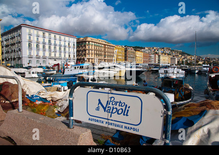 Molo di Mergellina Hafen Mergellina Bezirk Naples Stadt La Campania Region Italien Südeuropa Stockfoto