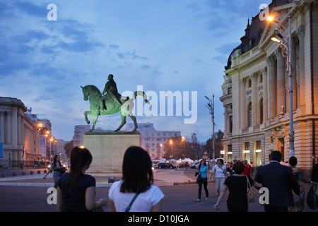 Bukarest, Rumänien, Reiterstatue von Carol ich auf dem Platz der Revolution Stockfoto