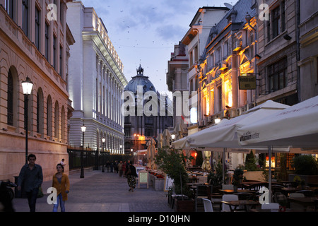 Bukarest, Rumänien, Restaurants und Pubs in die Strada Lipscani Stockfoto