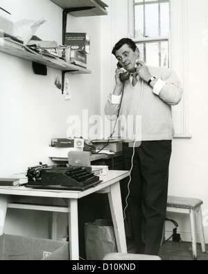 RUSS CONWAY (1925-2000) englischen populären Pianisten in seinem Londoner Haus im Jahr 1959 Stockfoto