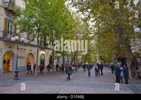 Über Alessandro Scarlatti Fußgänger Straße Vomero Bezirk Naples Stadt La Campania Region Italien Südeuropa Stockfoto
