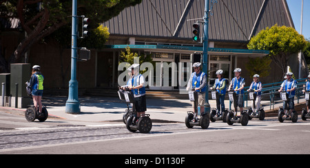 Studenten auf Segway PTs, San Francisco Stockfoto