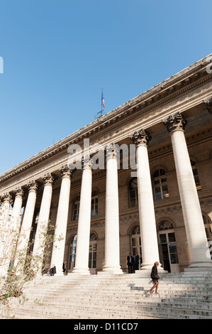 Paris, Frankreich: der Bourse (Börse) an einem warmen sonnigen Herbsttag Stockfoto