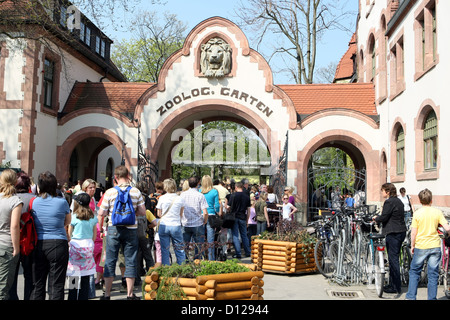 Leipzig, Deutschland, der Eingang zum Zoo Leipzig Stockfoto