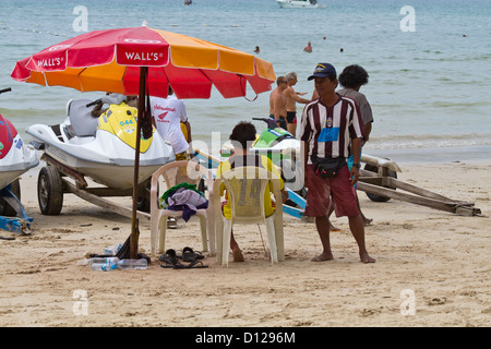 Jetski Verleih Punkt am Patong Beach auf Phuket, Thailand Stockfoto