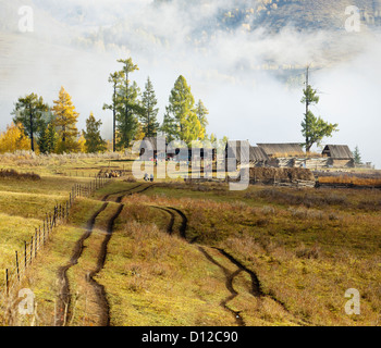 Xinjiang, China: kleines Dorf Stockfoto