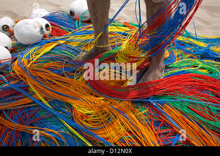 Bunten Fischernetze. Uppeveli Strand. Trincomale. Sri Lanka Stockfoto