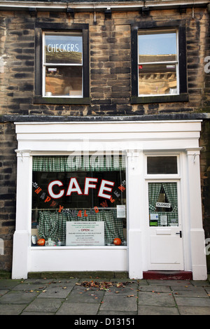 Sid es Cafe wie in der Fernsehserie Last Summer Wine, Holmfirth, West Yorkshire enthalten Stockfoto