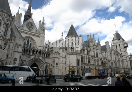 London, Vereinigtes Königreich, Königliche Gerichtshöfe Stockfoto