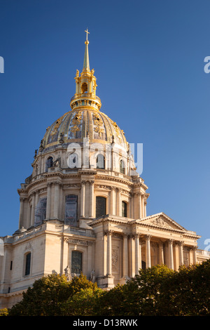 Kapelle Saint-Louis des Invalides, Grabstätte von Napoleon Bonaparte, Paris Frankreich Stockfoto