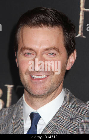 6. Dezember 2012 - New York, New York, US - Schauspieler RICHARD ARMITAGE besucht die New Yorker Premiere von "der Hobbit: eine unerwartete Reise" im Ziegfeld Theater statt. (Bild Kredit: Nancy Kaszerman/ZUMAPRESS.com ©) Stockfoto
